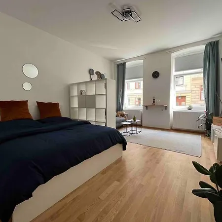 Apartament Schickes & Gemuetliches Viena