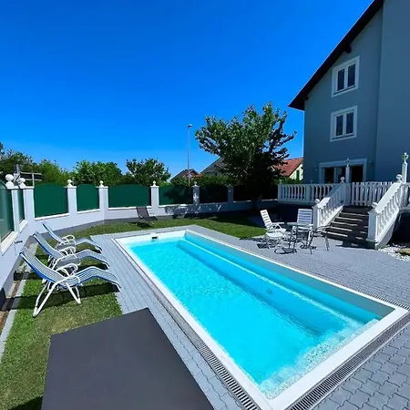 Apartment Traum Mit Pool+balkon Vienna