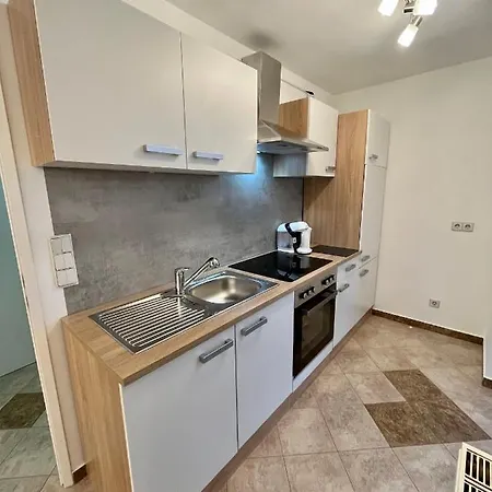 Apartment Traum Mit Pool+balkon *