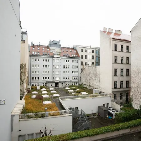 Brand-new 2-room In A Location Apartment