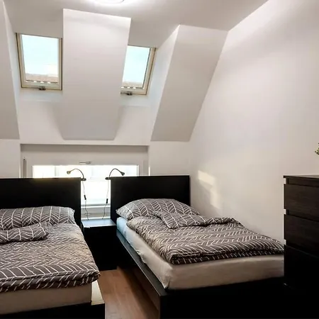 Huge Flat With Terrace & Parking And 3 Bed
