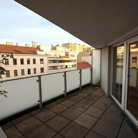 Huge Flat With Terrace & Parking And 3 Bed Apartment