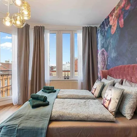 „royal Loft View“ Rooftop Naehe Stadtzentrum Vienna