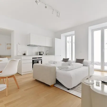 Appartement Stylish & Modern - Private Garden & Free Parking Vienne