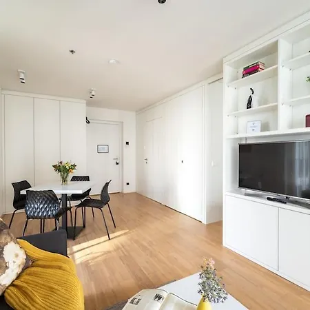 Apartament Smart With Terrace By Hm
