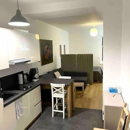 Cozy Flat - Near Schoenbrunn Vienna