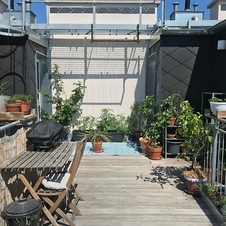 Blackriver Loft Mit Gratis Parkplatz Nahe Schoenbrunn Und U6 *