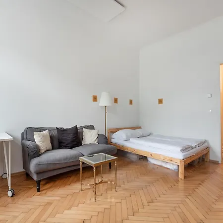 Apartment Schoenes In Ruhelage - 20 Minuten Ins Zentrum *