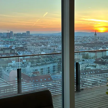 Panorama Sky I Rooftop Pool I Metro Station شقة *