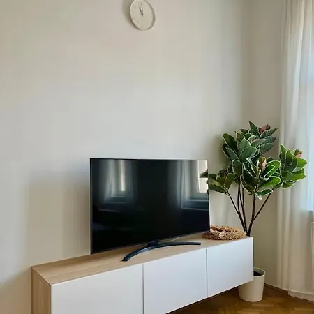 Apartament Classy 60 M2 - Free Parking Wiedeń