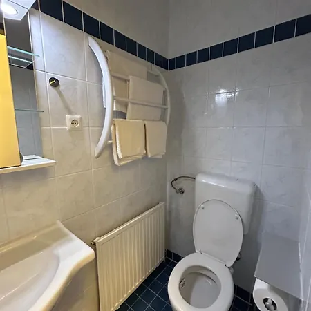 Reiner 12 Apartamento *