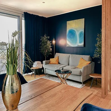 Kaiser By Alpenluxus Mit Pool&tiefgaragenstellplatz Wien