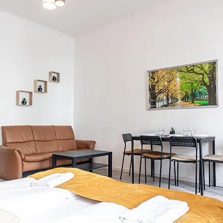 Neighboring 3 Apts.- Ideal For Families & Friends * Vienna