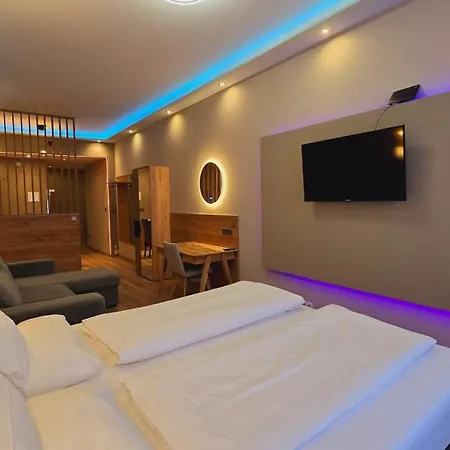 Palais Elegance 4*