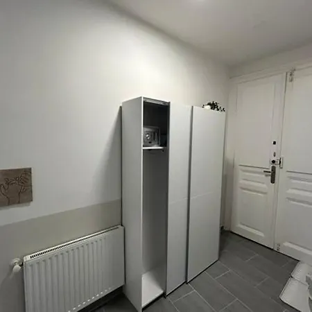 Paky 00207 Apartment