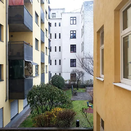 Neu, Renoviert Und Ruhig, 20 Minuten Ins Zentrum Apartment Vienna