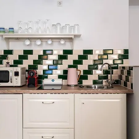 Apartment Sleek 1br Flat Near Center By Hm Vienna