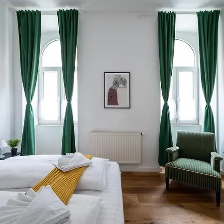 Sleek 1br Flat Near Center By Hm * Vienna