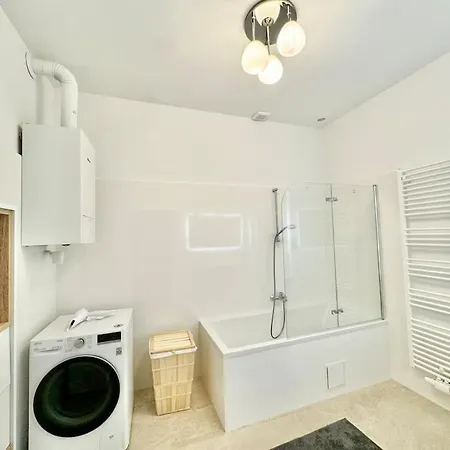Classy 60 M2 - Free Parking Apartament