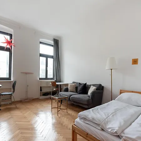 Apartment Schoenes In Ruhelage - 20 Minuten Ins Zentrum *