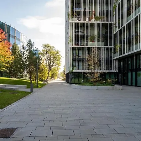 Smart With Terrace By Hm *