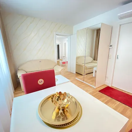 Steiner Residences Rembrandt