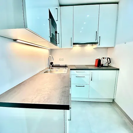 Steiner Residences Rembrandt *
