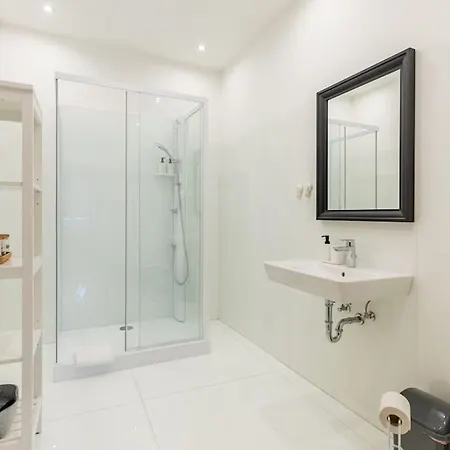 Apartamento Antikes Und Luxurioeses Mit Sauna *