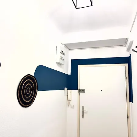 Apartmán Design 3 Bedroom Near Main Train Station