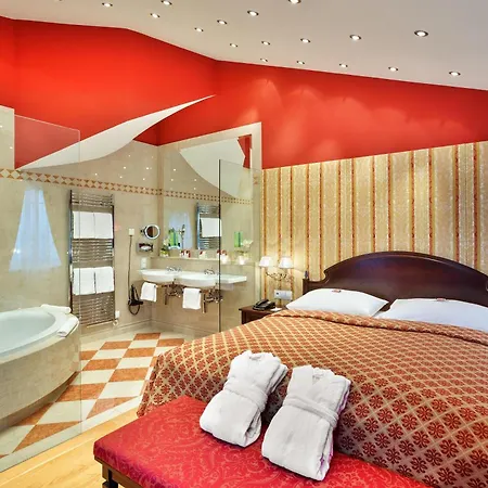 Hotel Austria Trend Ananas