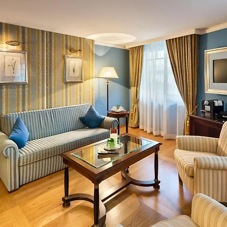 Hotel Austria Trend Ananas