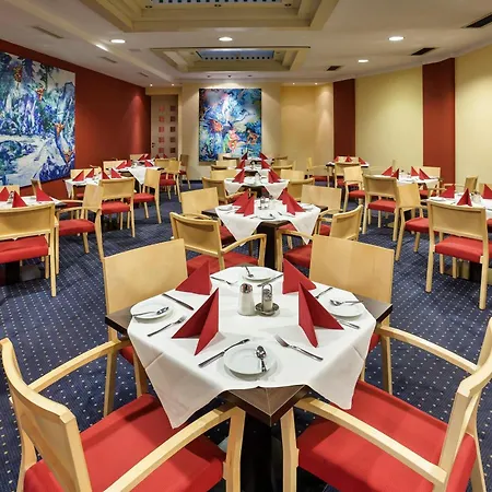 Hotel Austria Trend Ananas