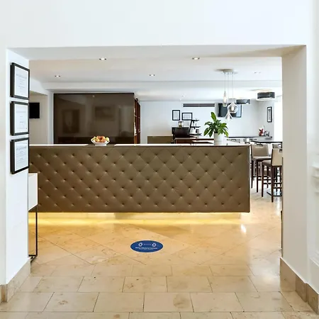 Rathauspark Wien, A Member Of Radisson Individuals 4* וינה