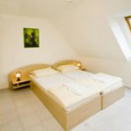Lenas Donau 3*