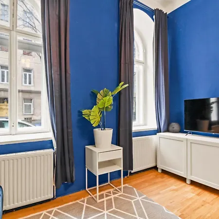 - 2 Min To U1 Reumannplatz Apartment