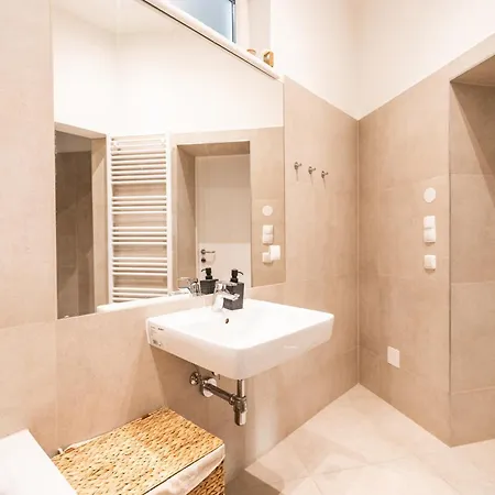 Rochus Stylish Wien