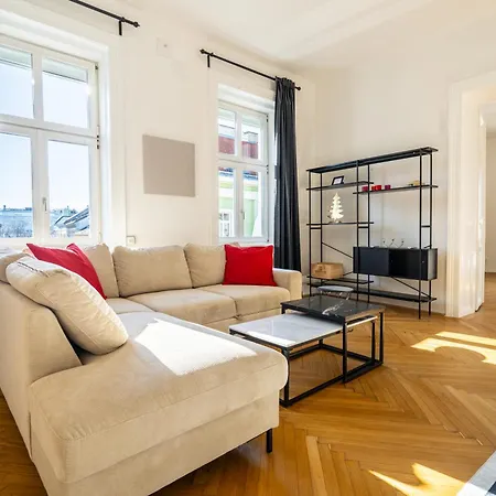 Rochus Stylish Apartment