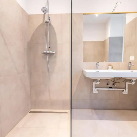 Rochus Stylish * Wien