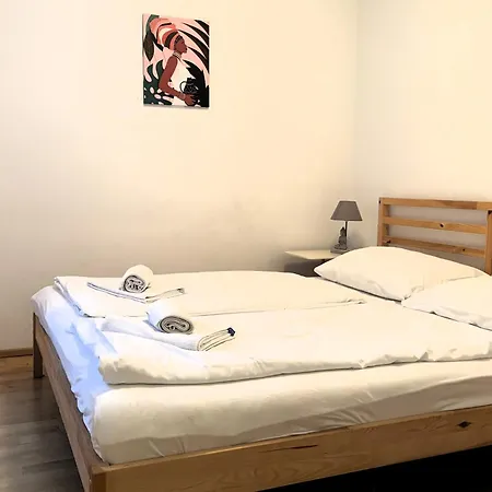Casa Nostra - Ruhige Stadtwohnung Mit Balkon Apartment *