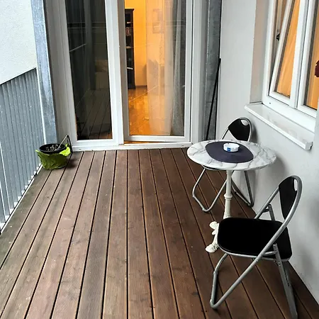 Apartment Casa Nostra - Ruhige Stadtwohnung Mit Balkon *