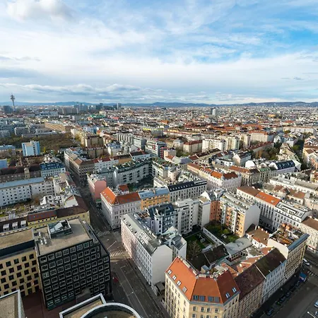 Residence, Donaukanal - Landstrasse * Viena