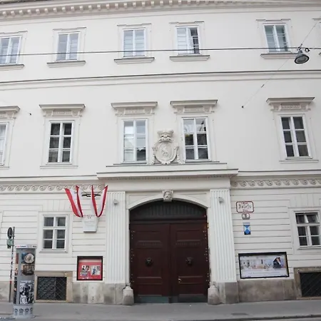 Datri Petite 10 Vienna