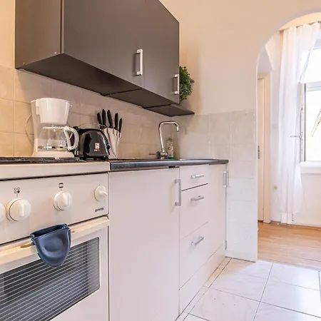 Apartment Comfortable 2br In Vienna, Prime Location
