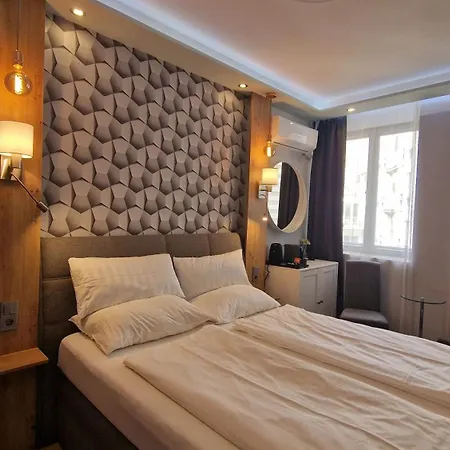 Palais Elegance 4* Vienna