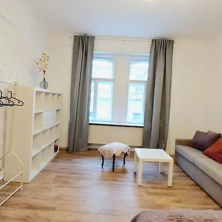Superior 4 Bedroom Vienna