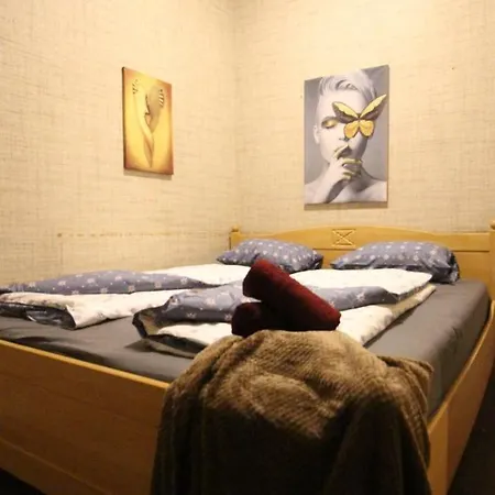 Apartment Cozy In Alserstrasse Area Th Vienna