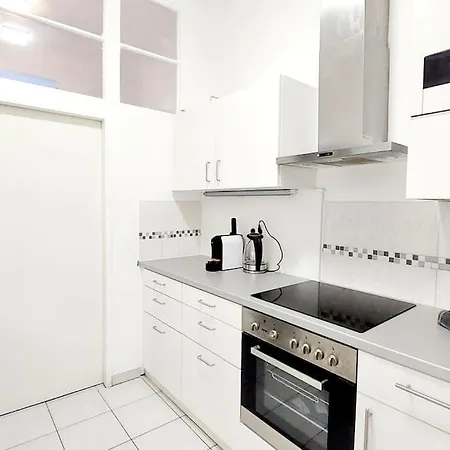 Superior 4 Bedroom Apartment
