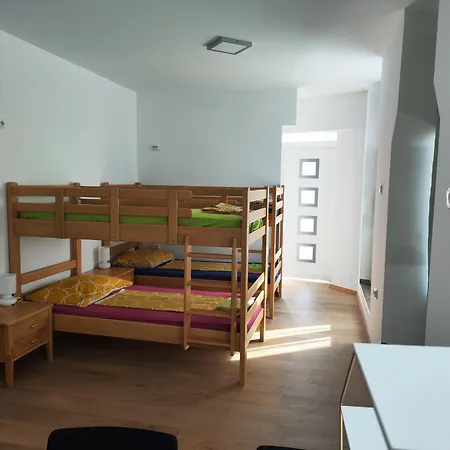 Cosy Family // Double Deck Vienna
