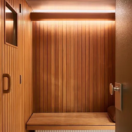 Prestige Luxury Haven W Free Parking And Sauna *