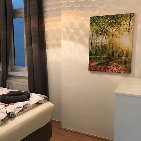 Near Yppenplatz & Brunnenmarkt Apartament *